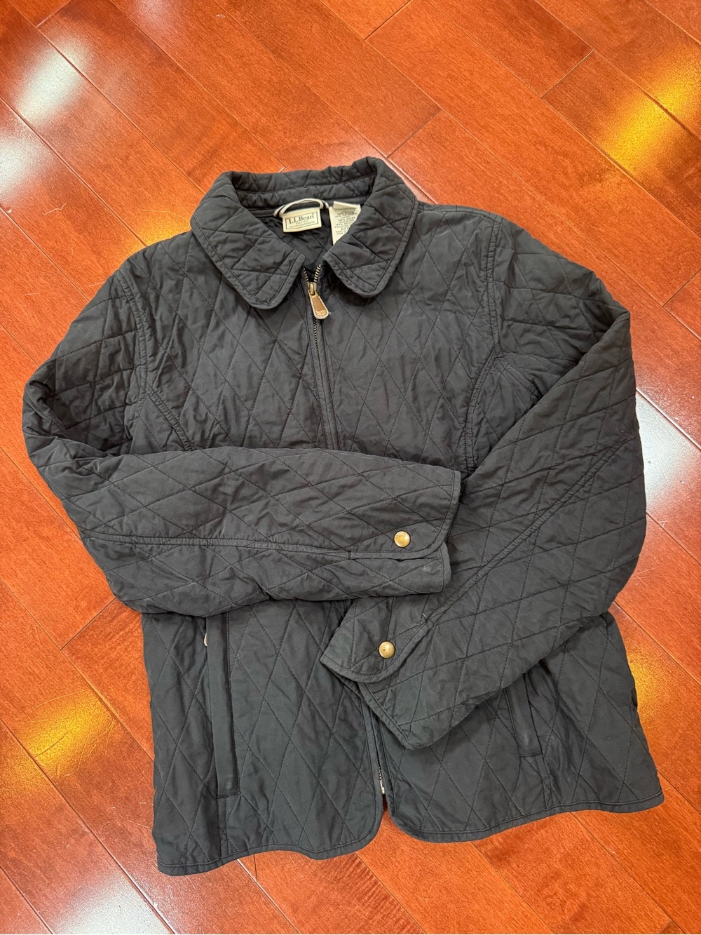 L.L. Bean Women’s Pet Quilted Lightweight Jacket, Dark Gray, L